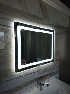Зеркало с LED подсветкой BERGAMO